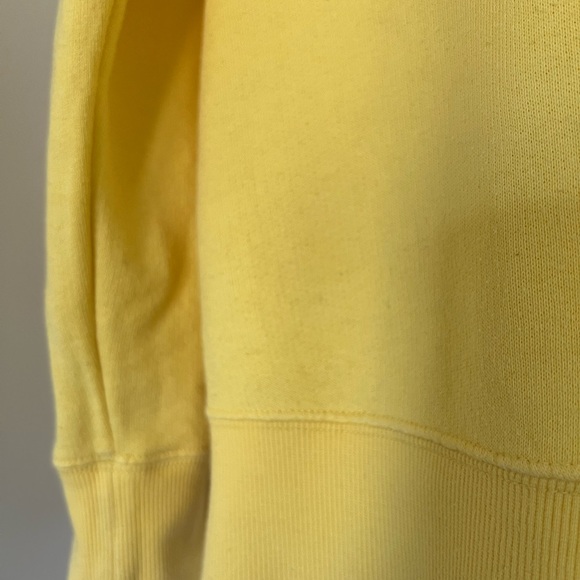 2/$25💙Uniqlo Despicable Me Cotton Sweater/shirt Kids (UT11-12) - Picture 6 of 6